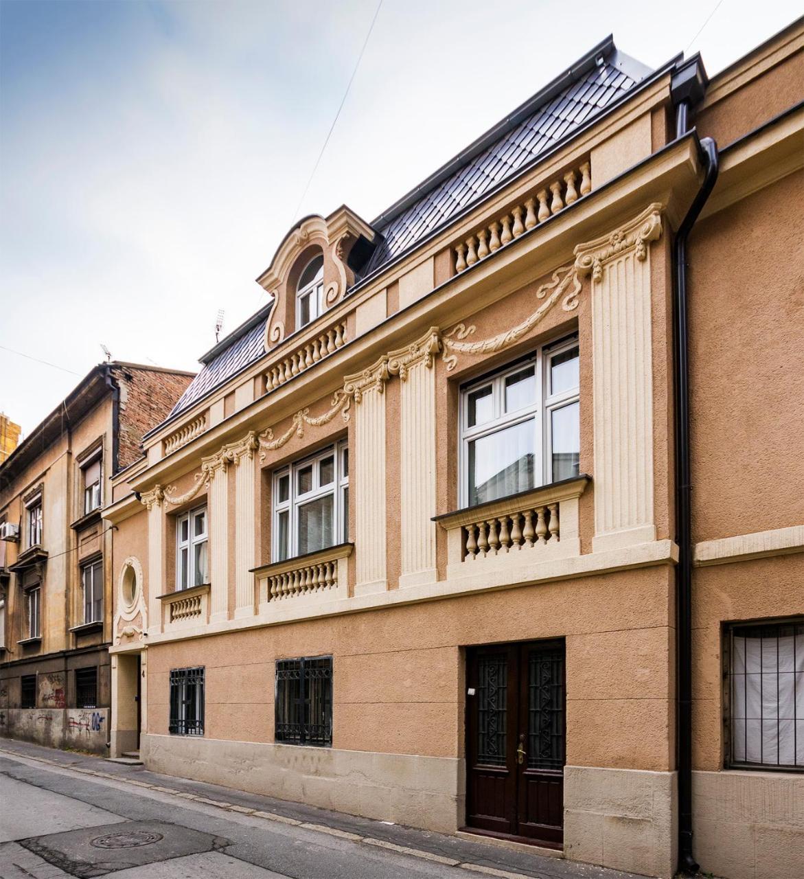 Lux Villa Old Town ベオグラード エクステリア 写真
